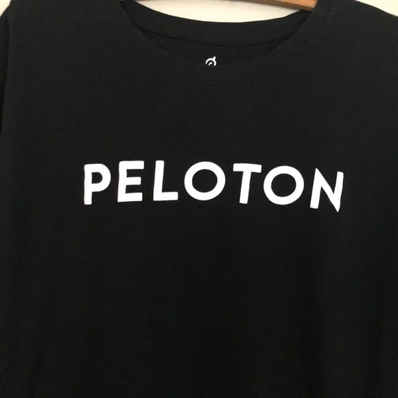 Peloton Century 100 Black Short Sleeve T-shirt - Picture 2 of 8